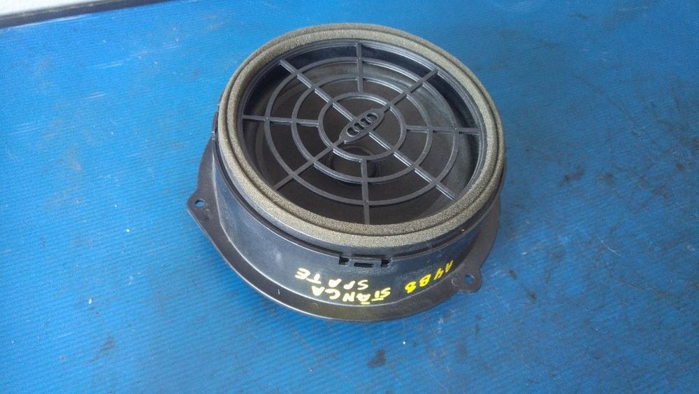 boxa stanga spate audi a4 b8 8r0035411