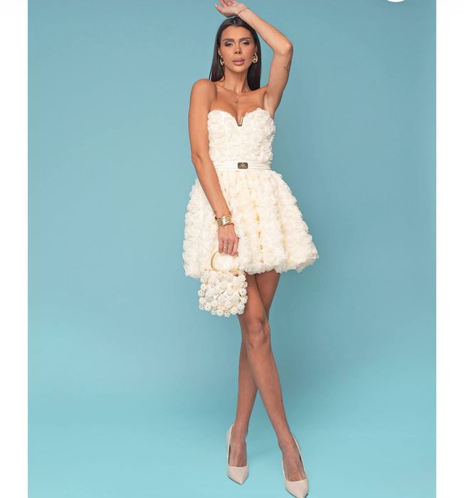 Рокля Юнона нова