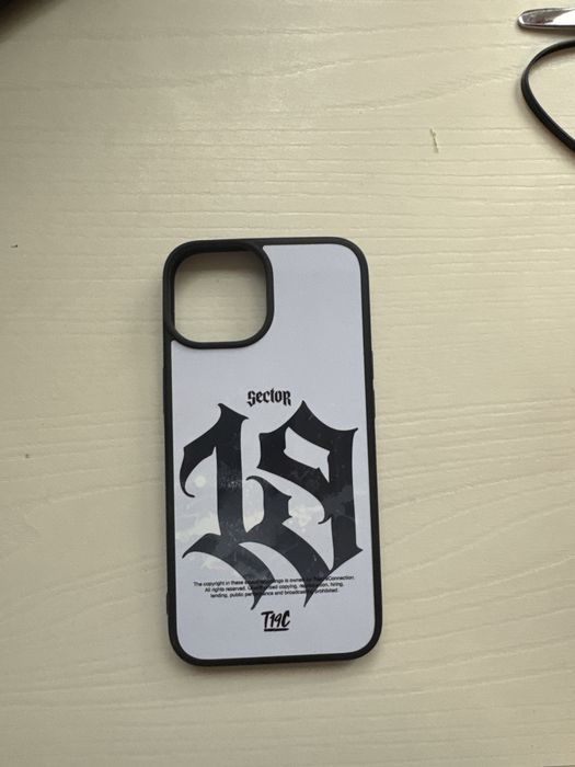 Калъфи за айфон 13 и 14