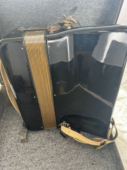 Акоедеон Хохнер верди 2 96 баса