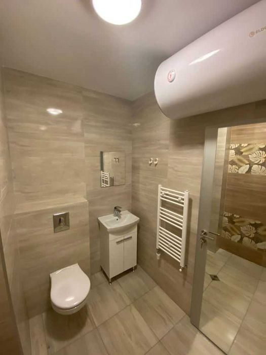 Дава се под наем Двустаен апартамент в София, Хладилника - 67 кв.м за 382.5 € - Снимка #2