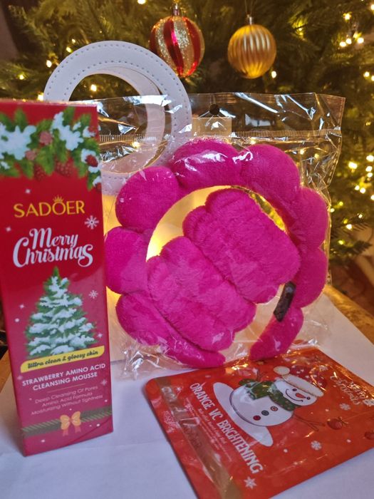 Продам новогодние подарочные наборы