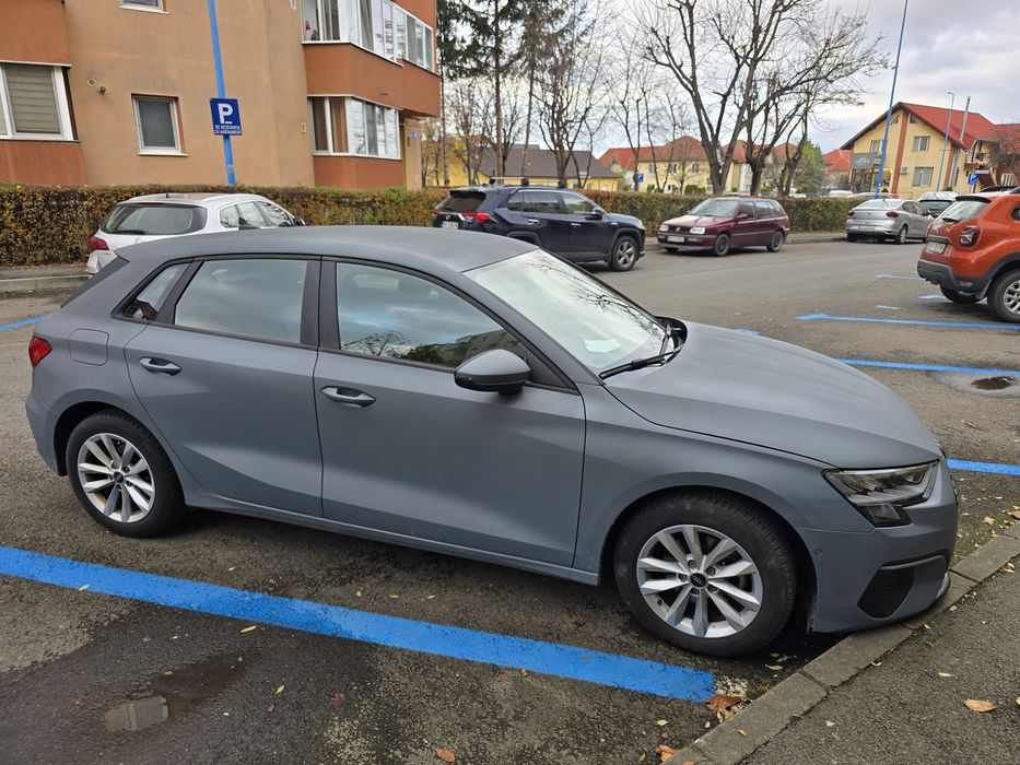 Audi A3 30 TDI 2021  Digital Cockpit Distronic  Keyless go  120.000km