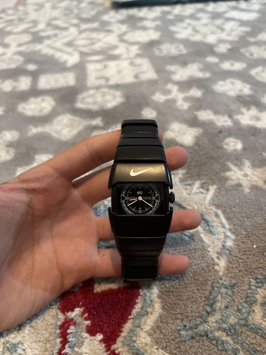 nike часы черный