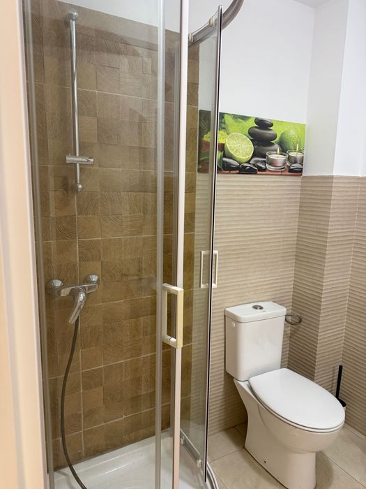 Casă de închiriat în Green City 1 Decembrie