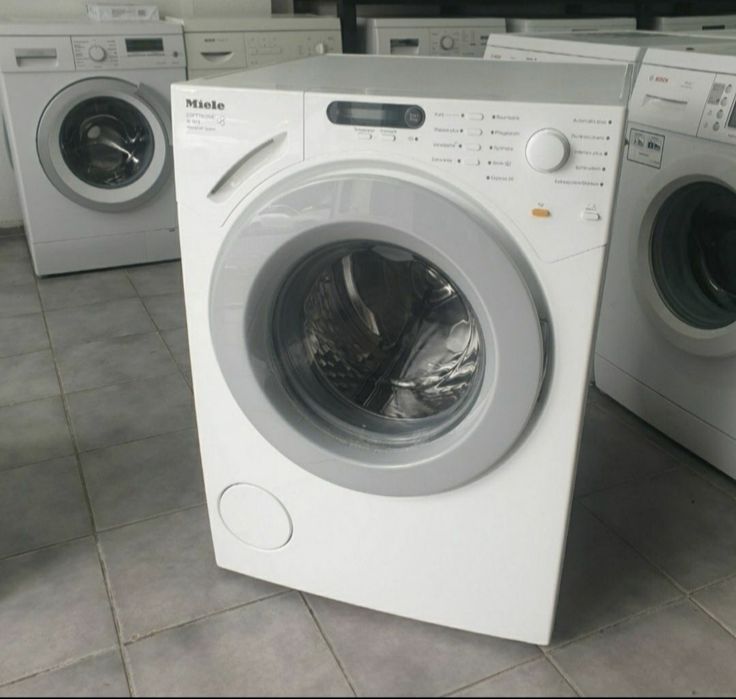LICHIDARE DE STOC.  Masina de spalat Miele  import Germania.  Wcb 12644.