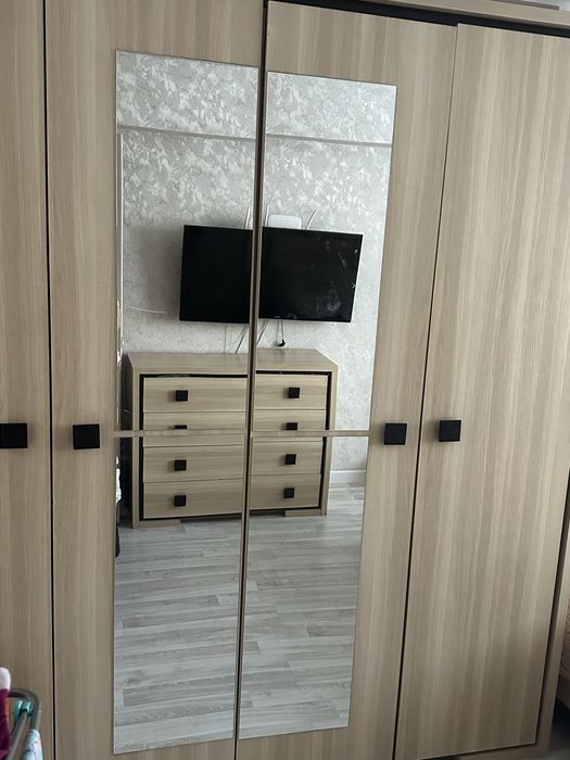 Спальный гарнитур