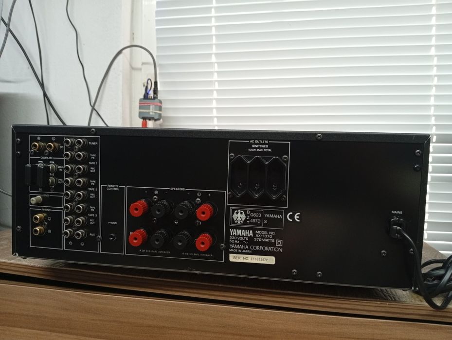 Усилвател YAMAHA AX-1070 Флагманът на серията