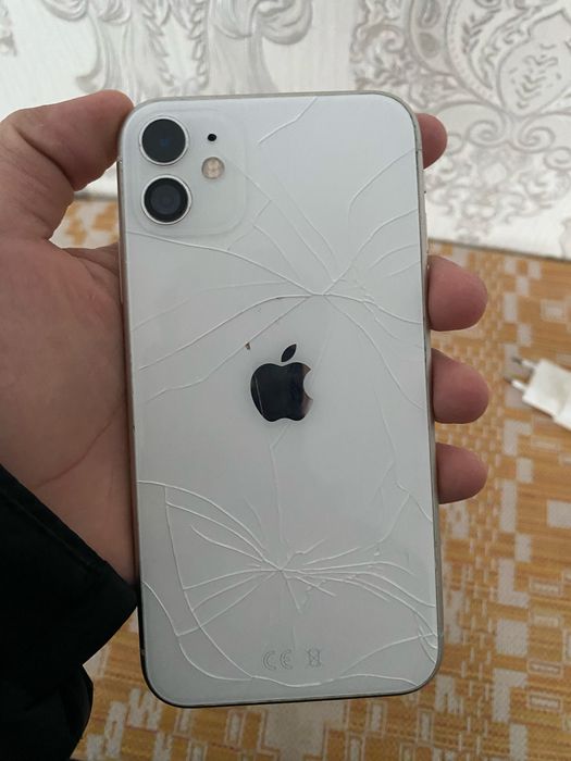 Айфон 11 128гб срочно