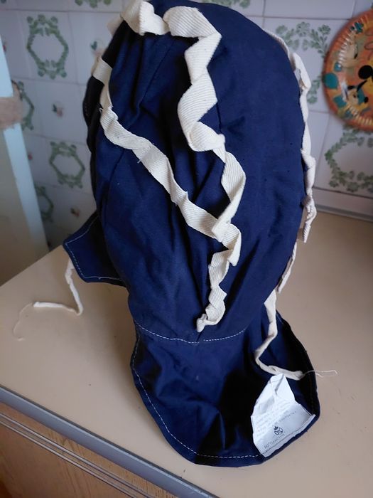 Продам подшлемник, куртку, штаны,