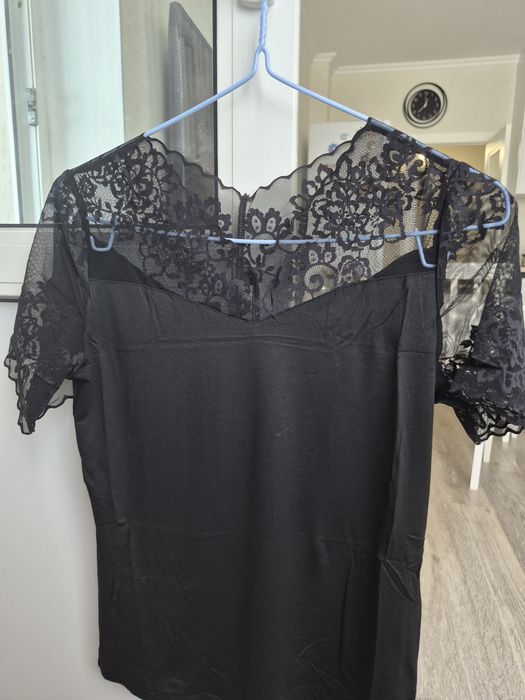 Продам топы новые ажурные