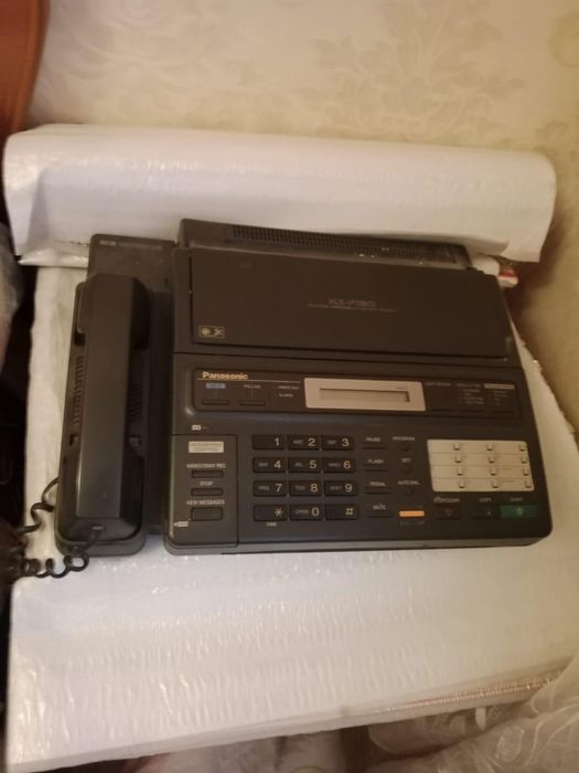 Продам факс Panasonic