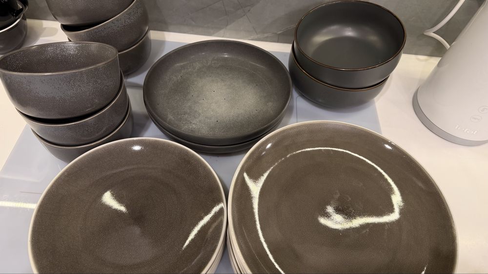 Продам набор посуды на 6 персон