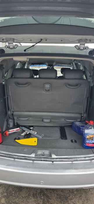 Sangyong rodius 2.7 diesel cutie automata