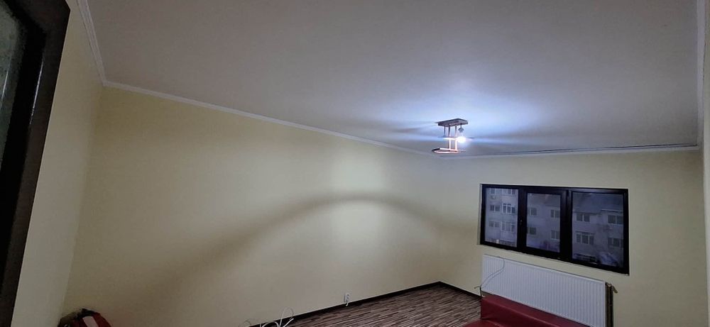 Apartament  2 camere decomandat