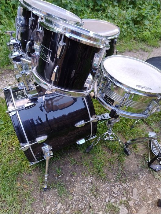 Drums VEGA percussion