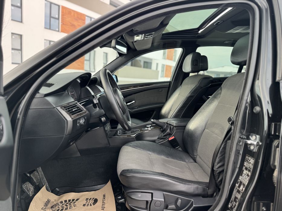 Bmw 520 M Paket 177 CP Bi-Xenon Navigatie Trapa Led