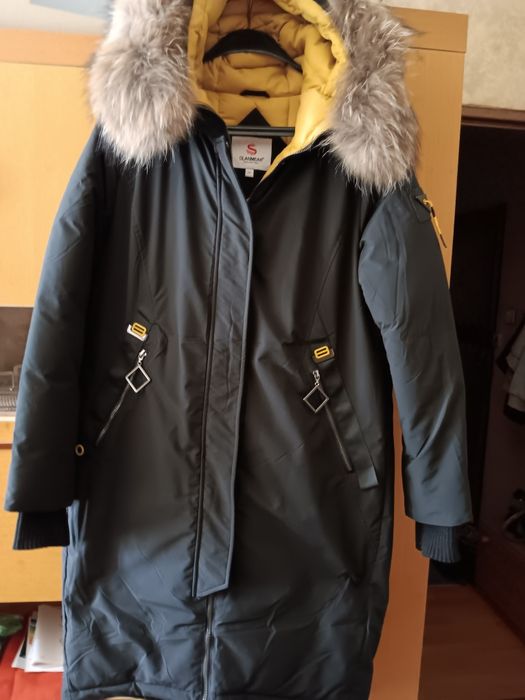 Дамска Зимна шуба с качулка