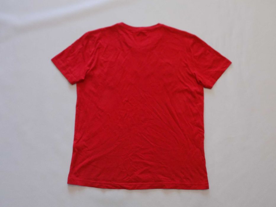 тениска emporio armani блуза горнище суичър худи елек мъжка оригинал M