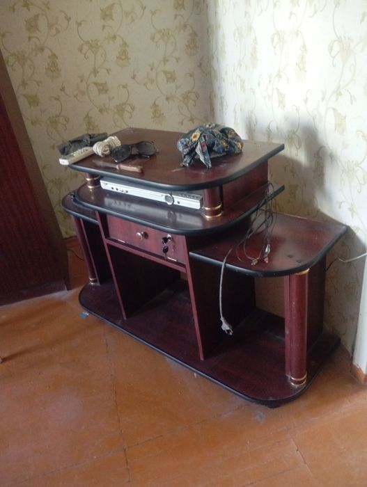 Мебель даром отдам