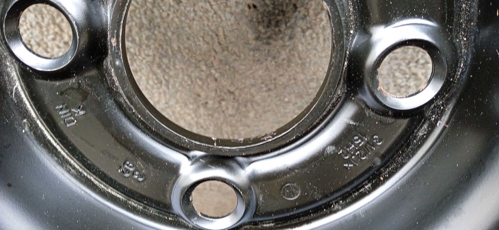 резервна гума патерица Фолксваген Шкода Опел Хонда 4х100 15 или 14ц.