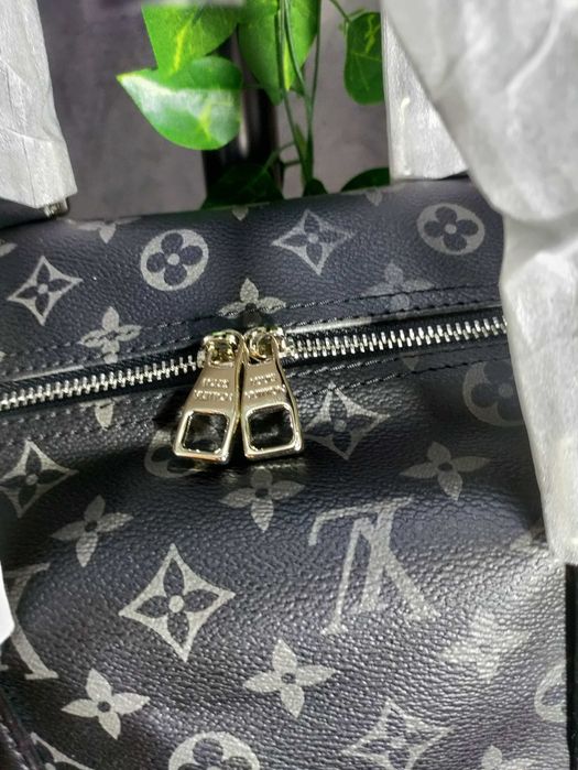 Geanta LOUlS VUlTTON duffle bag