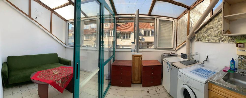 Дава се под наем Двустаен апартамент в Бургас, Възраждане - 40 кв.м за 204 € - Снимка #2