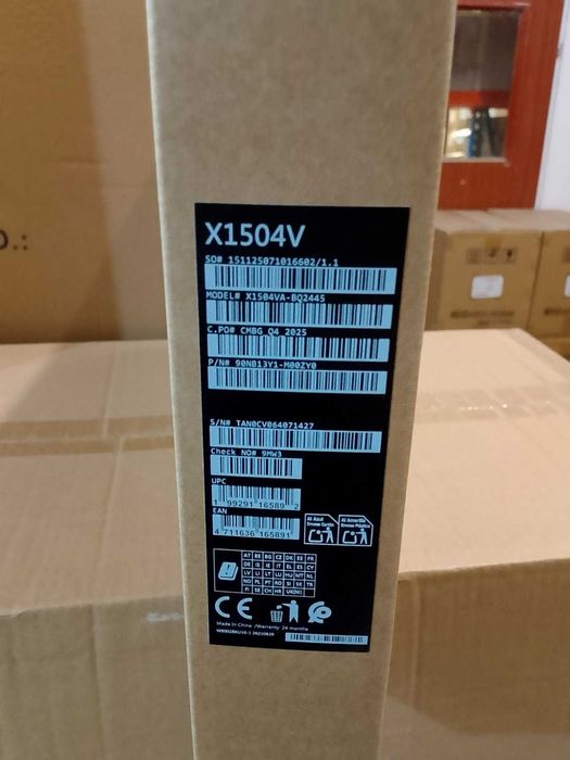 НОВ! Лаптоп ASUS Vivobook 15 X1504VA-BQ2445 16GB RAM 2г. ГАРАНЦИЯ