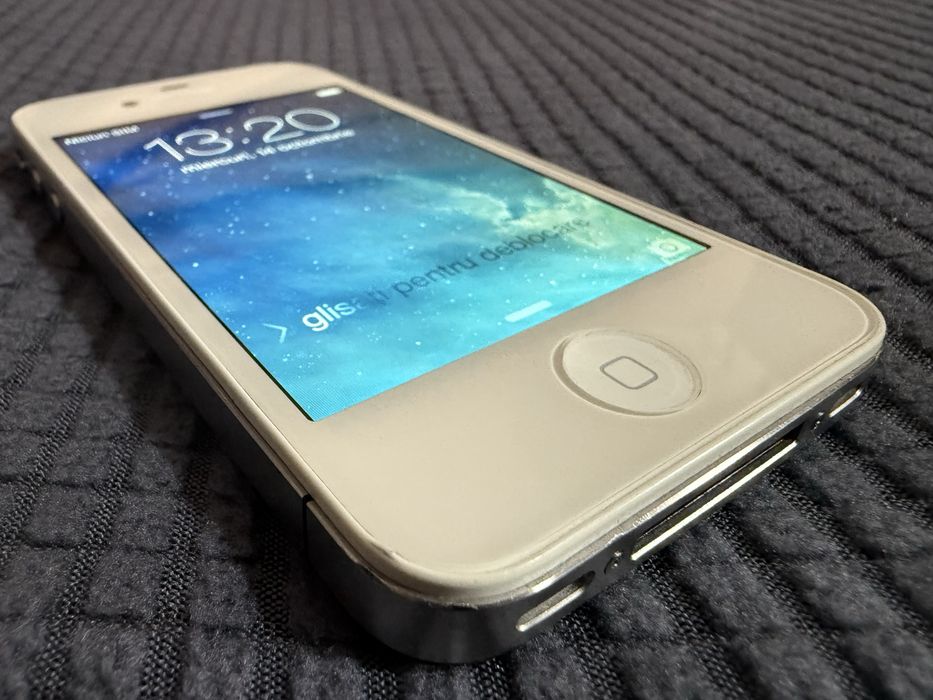 Iphone 4 32gb ios 7.1.2  n22
