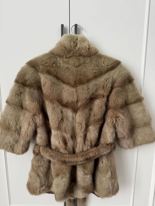 Продам норковую шубу