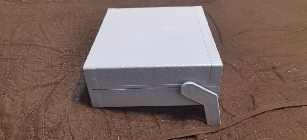 Пластиковый корпус для устройств