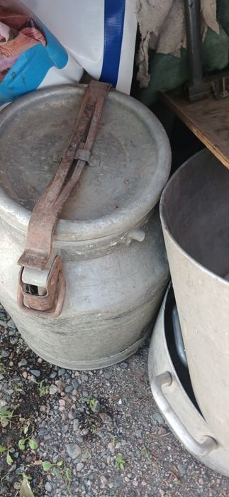Продам  фляги  б/у
