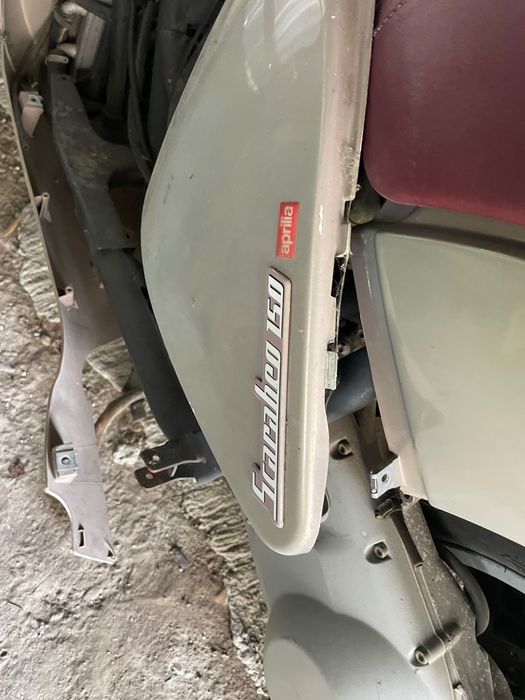 Скутер Априля 125 кубика