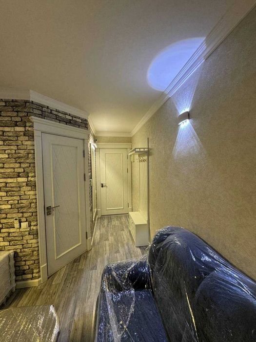 Аренда 2 комнатная  чиланзар 6 квартал 
Этаж 3  
2/3/4