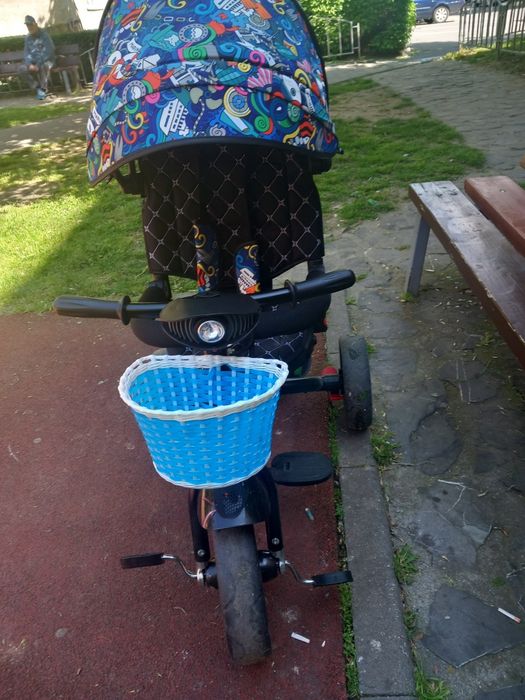 Tricicleta și cuptor