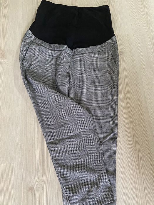 Blugi si pantaloni de gravida