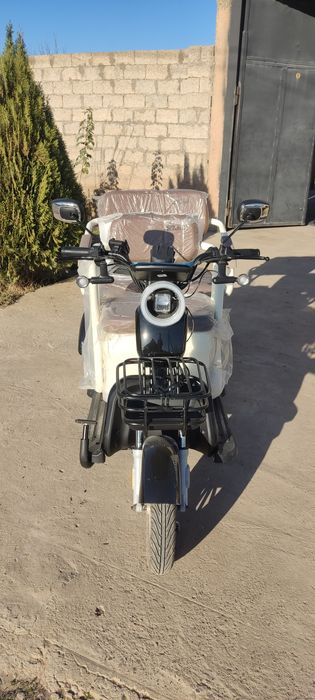 Скутер Skillmax сотилади