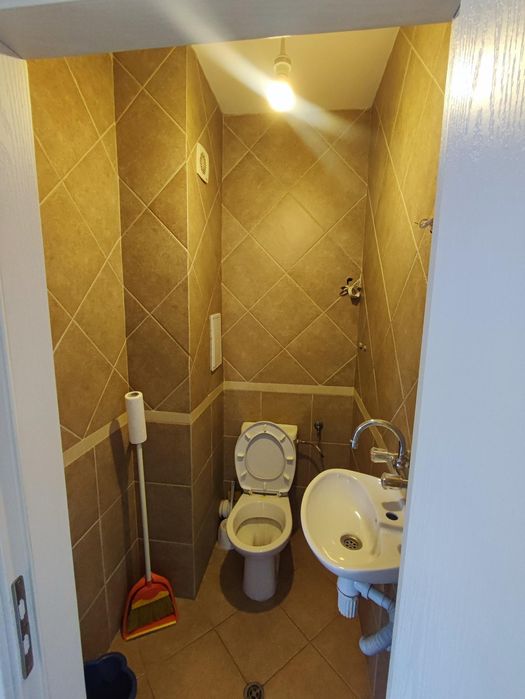 Продава се Офис в Бургас, Център - 48 кв.м за 2188 €/кв.м - Снимка #4