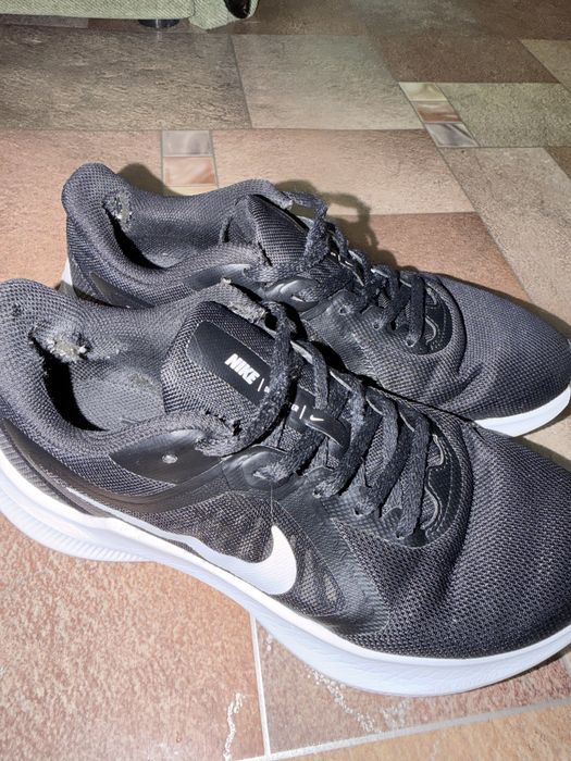 Nike короссовки