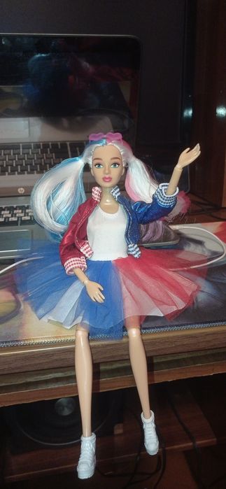 Куклы  барби  разные