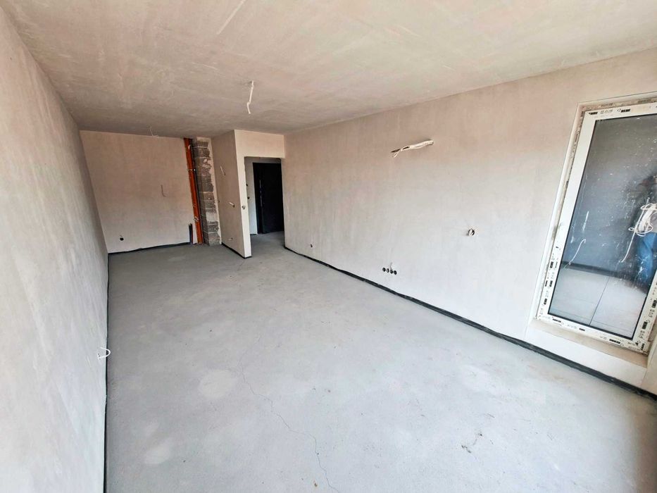 Двустаен Апартамент в Малинова Долина! Югоизток! Среден Етаж!