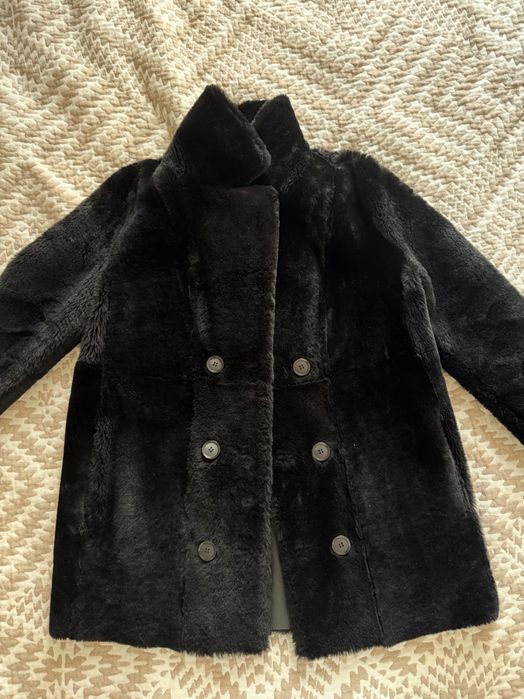 Продам зимнюю дубленку