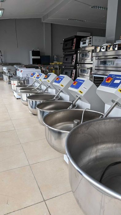 Тестомесы,миксеры,тестораскатки все для пекарной или кондитерского цех