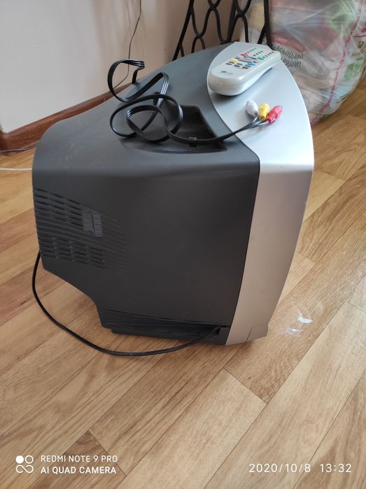 Продам рабочий телевизор