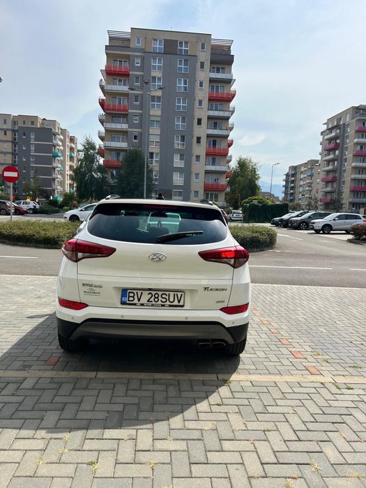 Hyundai Tucson PREMIUM LUXURY