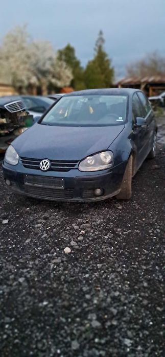 Vw голф 5 1.9тди 105к.с. ръчка 5 скорости на части