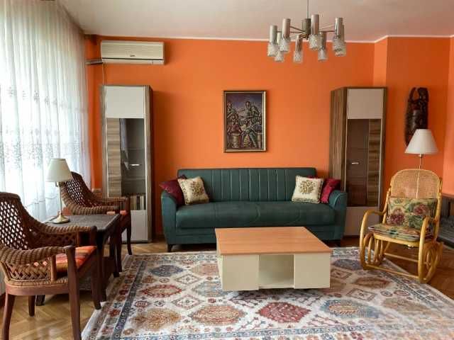 Дава се под наем Тристаен апартамент в София, Гео Милев - 100 кв.м за 797.64 € - Снимка #1