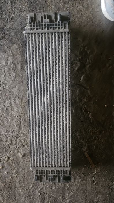 Радиатор, интеркуллер мерседес спринтер