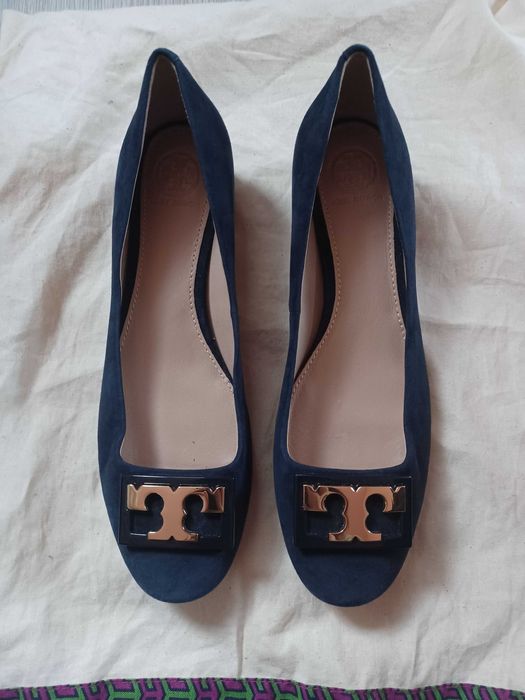 Tory Burch Тъмно сини велур обувки номер 4