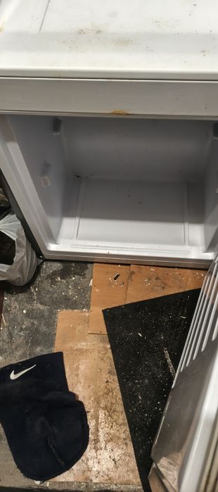 Холодильник рабочий